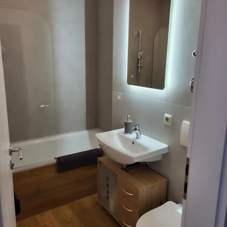 Apartamento Fewo-misterek Naehe Grosser Garten