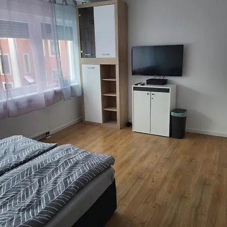 Fewo-misterek Naehe Grosser Garten Apartment Dresden