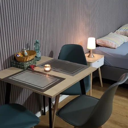 Apartamento Fewo-misterek Naehe Grosser Garten