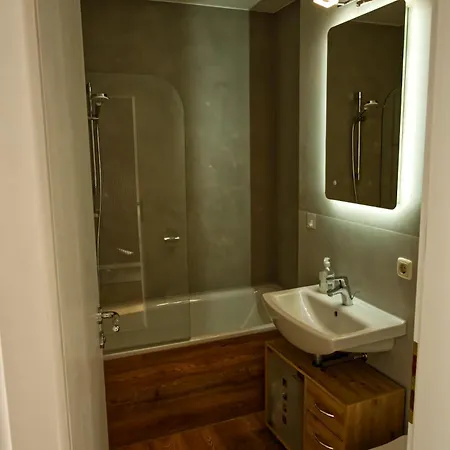 Apartamento Fewo-misterek Naehe Grosser Garten *