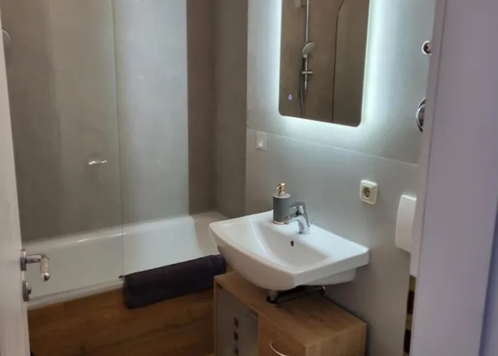 Daire Fewo-misterek Naehe Grosser Garten