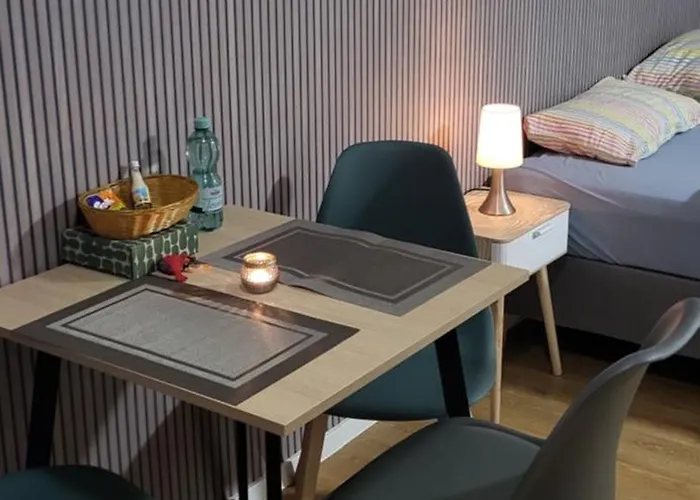 Daire Fewo-misterek Naehe Grosser Garten